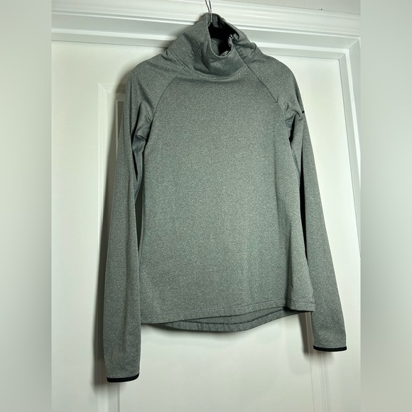 Nike Pro Dri-FIT Heather Gray Top - Picture 1 of 6
